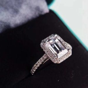 New!! 925 Sterling silver Emerald cut 2ct Diamond cz Ring